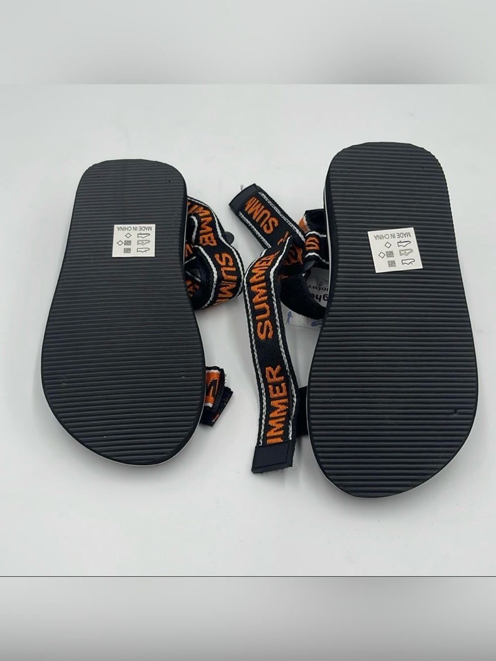 NWT kinghealth Comfortable kids Sandals
Adjustable Water Shoes for Summer - Picture 5 of 6